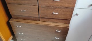 Cómoda y Mesitas de Noche Madera