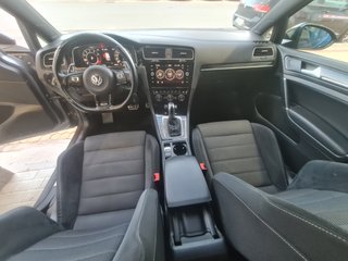 Volkswagen Golf 2018 R 7.5 310CV 4M,AKRAPOVIC
