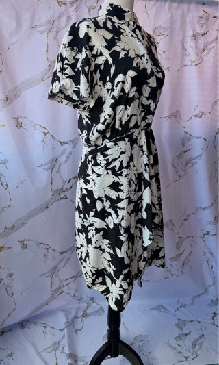 Vestido vintage floral blanco y negro Talla S