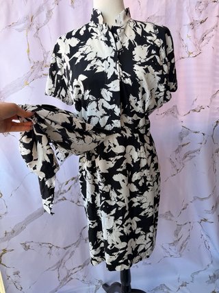 Vestido vintage floral blanco y negro Talla S