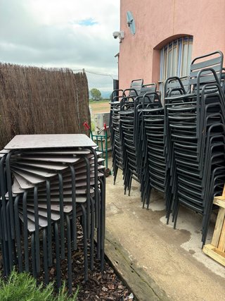 Sillas de aluminio apilables negras