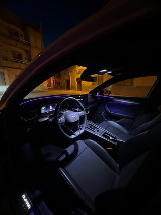 CUPRA Leon 1.5 eTSI 150 cv
