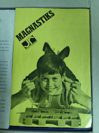 Juego de imanes Magnastiks