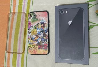 iPhone 8 64GB Grigio Siderale