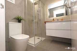 Piso en venta en Santa Eulàlia en Hospitalet de Llobregat, L´