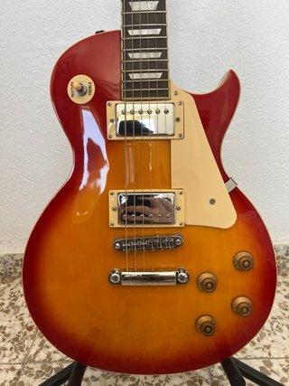 Guitarra Eléctrica Tipo Les Paul Oqan QGE-LP10 CS
