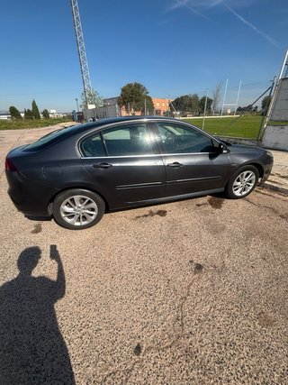 Renault Laguna 2015 limited