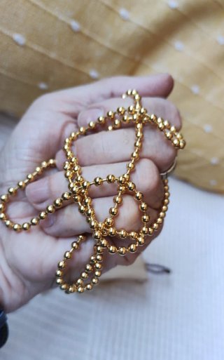 Cadena de bolas chapada en oro