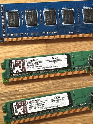 Lote Componenti PC: Dischi Fissi, CPU, RAM