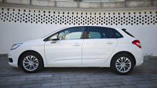 Citroen C4 1.6VTI 120CV, 63000km, Nuevo