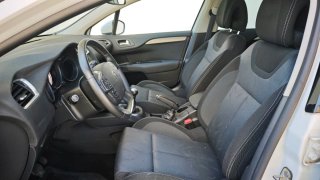 Citroen C4 1.6VTI 120CV, 63000km, Nuevo