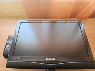 TV Samsung 22"
