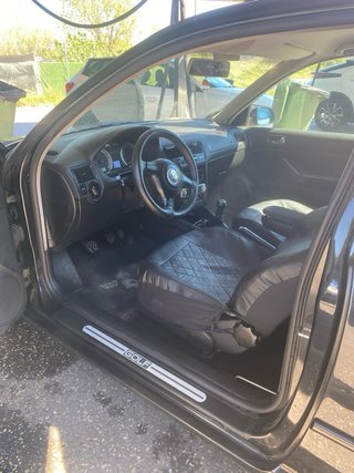 Volkswagen Golf 2002