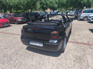 Volkswagen Golf Cabrio