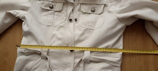 Chaqueta beige entretiempo
