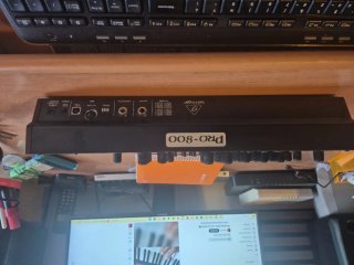 Sintetizador Behringer PRO-800 8 Voces Analógico