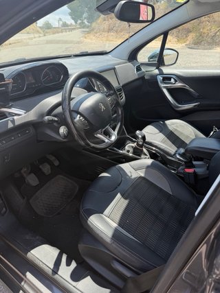 Peugeot 2008 2015