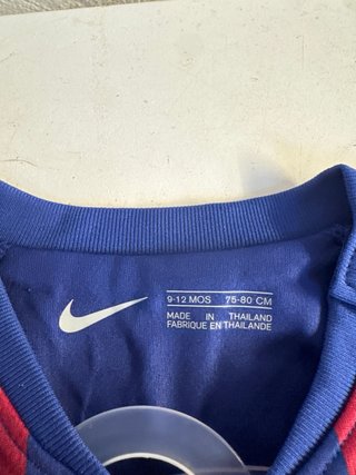 Camiseta FC Barcelona Nike Talla 9 - 12 meses