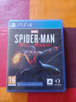 PS4 Spiderman y Spiderman Miles Morales