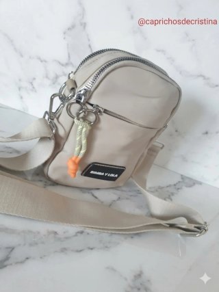 Bolso portamóvil beige. SOLO ENVIOS