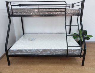 Cama de *Matrimonio* blanca + 2 Colchones. Oferta