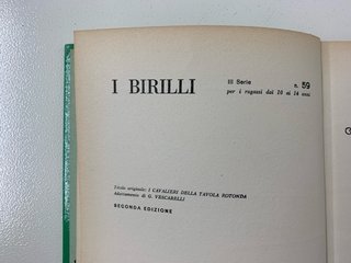 Libro i cavalieri della tavola rotonda