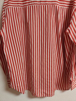 Camisa de chica talla L de Stradivarius.