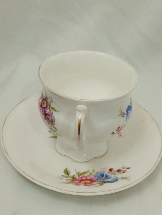 Taza y platillo vintage porcelana inglesa Bone Chi