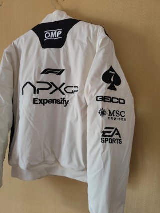Chaqueta APEX F1 talla XL, acolchada y bordada