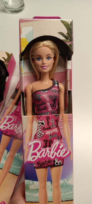 3 Muñecas Barbie Nuevas en Caja