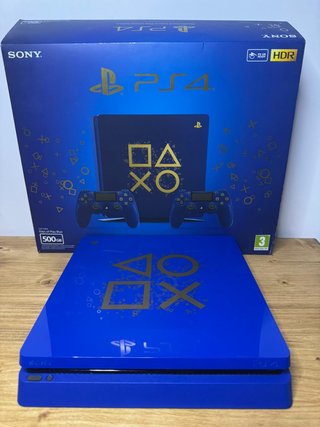 PS4 Days of Play Edizione Speciale Scatola