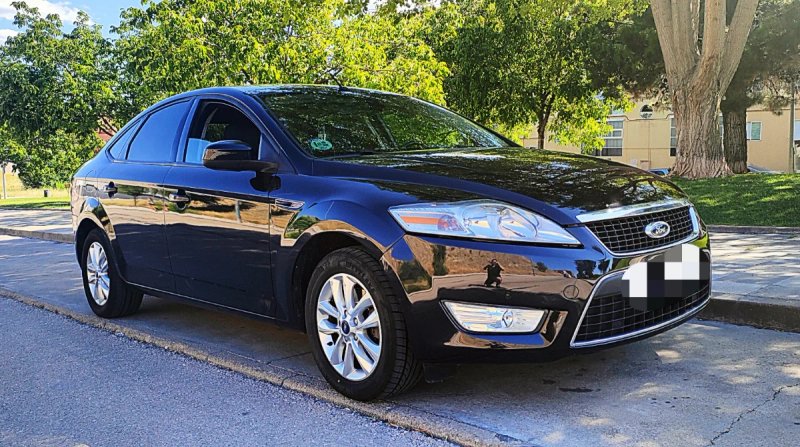Ford Mondeo 2009 - foto 1