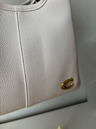 Bolso Coach Blanco Piel Grabada Elegante
