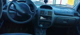 Renault Clio 2002