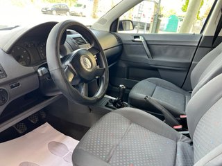 Volkswagen Polo 2004
