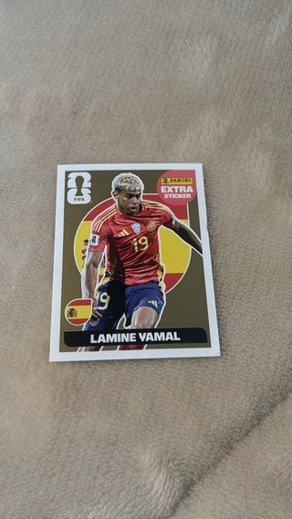 Lamine Yamal Extra Sticker Dorado Mundial 2026