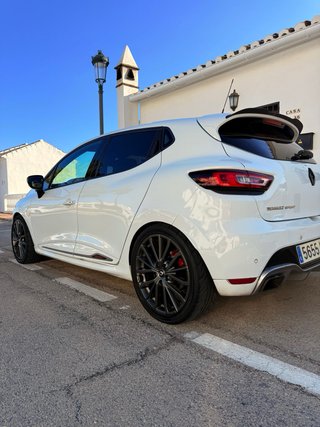Renault Rs trophy 2017