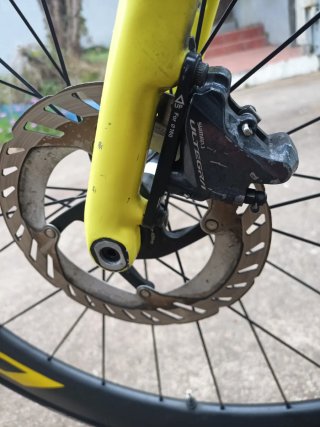 Bicicleta Cannondale Synapse Carbono
