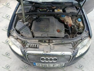 SOLO DESPIECE AUDI A4 (8EC, B7) 2000 TDI --  103 K
