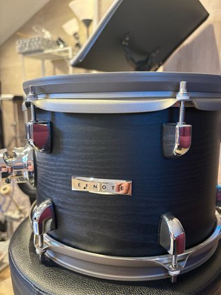 Tom EFNOTE Electrónico 10 Black Oak
