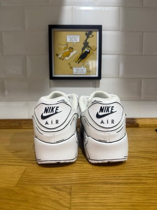 Nike Air Max “Custom” - Cómic