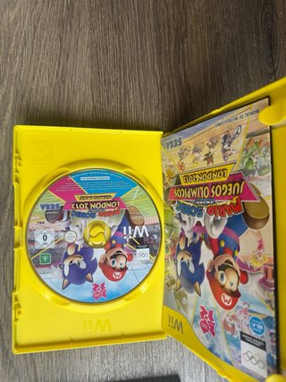 Consola Wii + Controles y Juegos