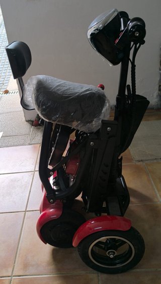 Scooter movilidad reducida plegable roja