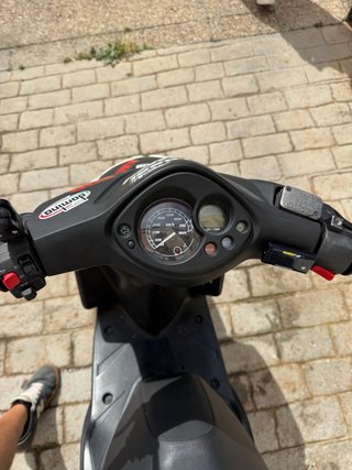 Yamaha Jog RR 2005 plasticos nuevos