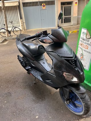 Aprilia RS50 Scooter Negra