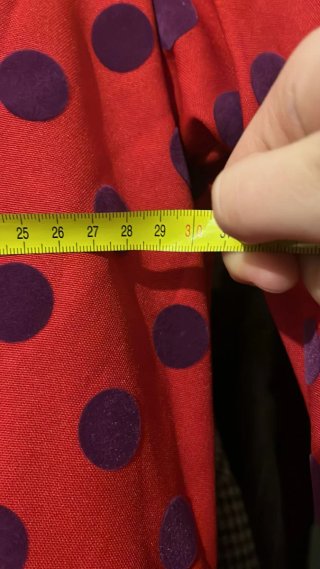 Traje de Flamenca Rojo con Lunares Morados