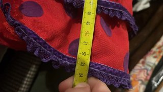 Traje de Flamenca Rojo con Lunares Morados