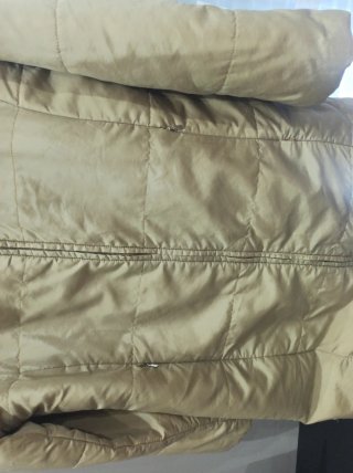 Gabardina acolchada Zara beige entretiempo