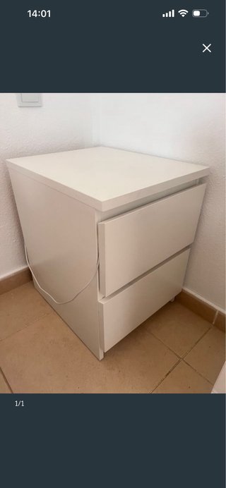 Mesita de noche Ikea blanca