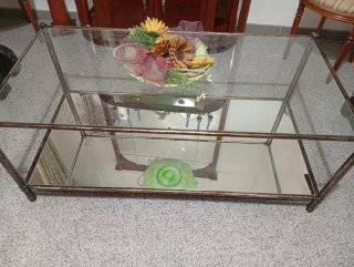Mesa de centro cristal y metal